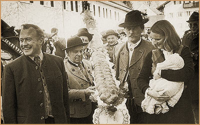 Franz Angela Inselkammer Privatbrauerei Ayinger